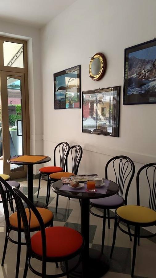Hotel Fornaro Caorle Exterior photo